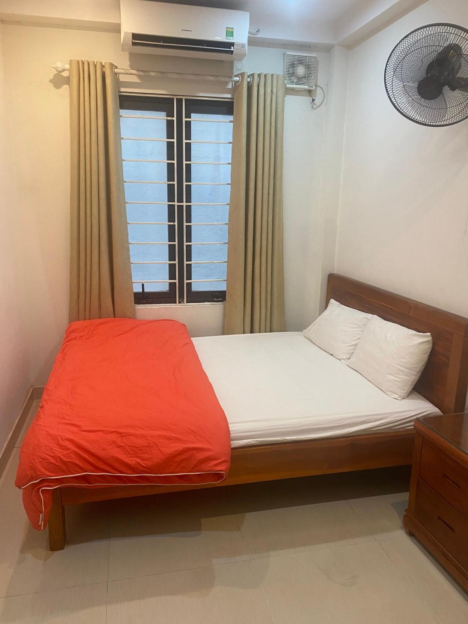 Nam Cuong Motel - Phong Don Co Cua So Thoang Mat Khep Kin - Thang May Hanoi Exterior foto